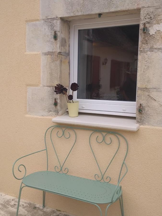 Gite De La Basse Roche Souge  Exterior photo